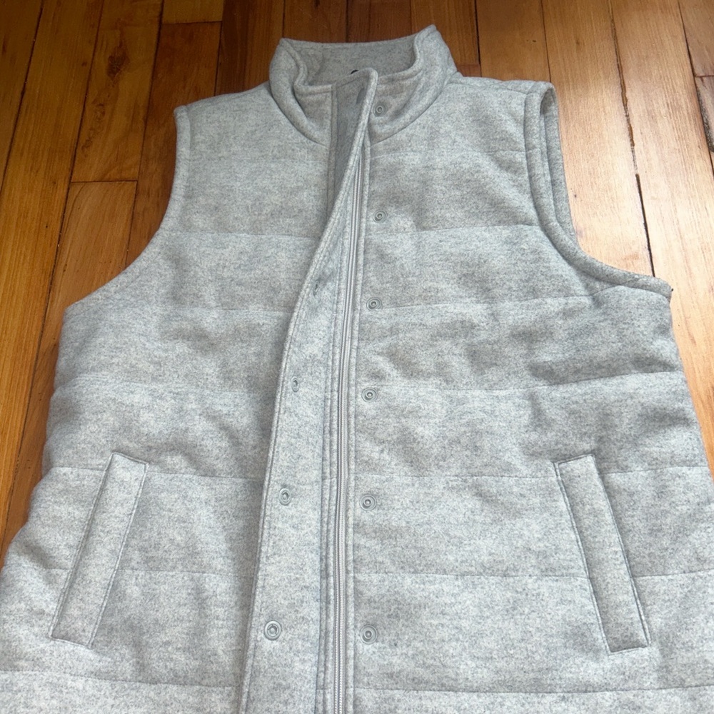 Craft and Barrow Gray Vest - Picture 3 of 6